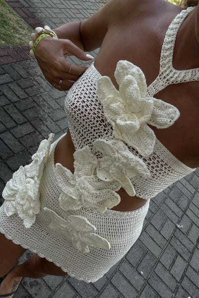 Mini Robe Fleurie Crochet d'Été – Fiora