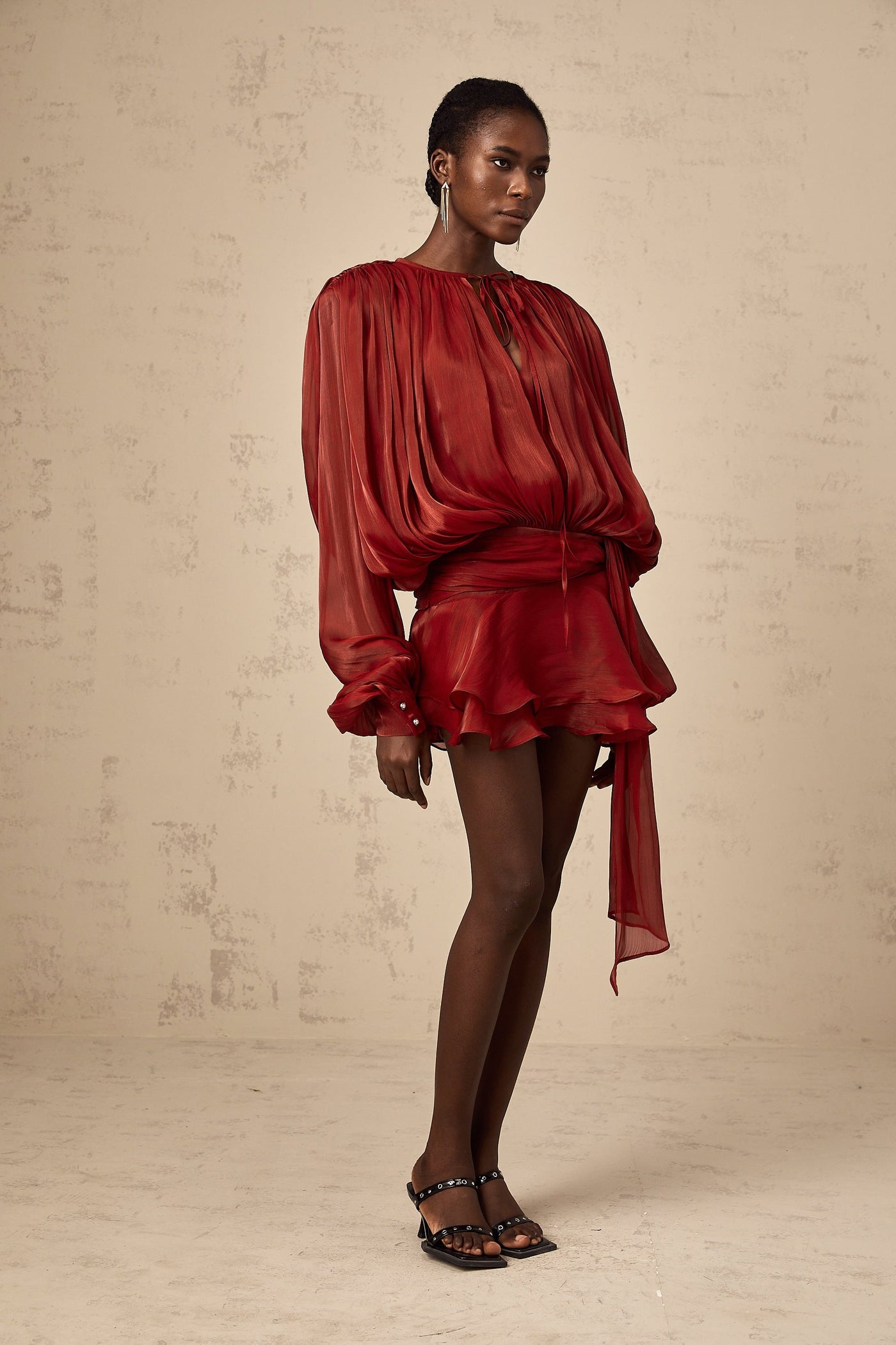 Robe Sara