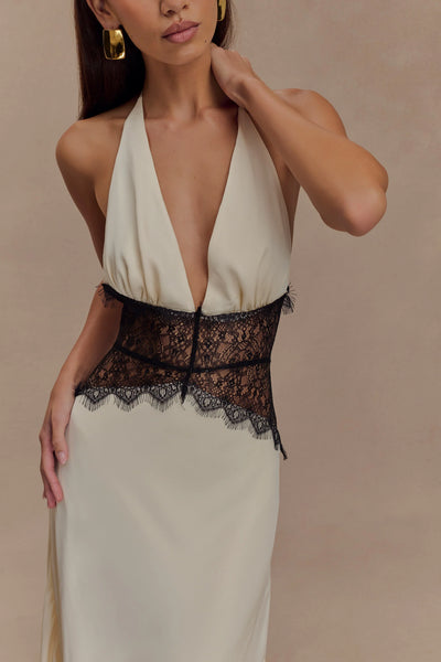 Robe détail dentelle - Averalia