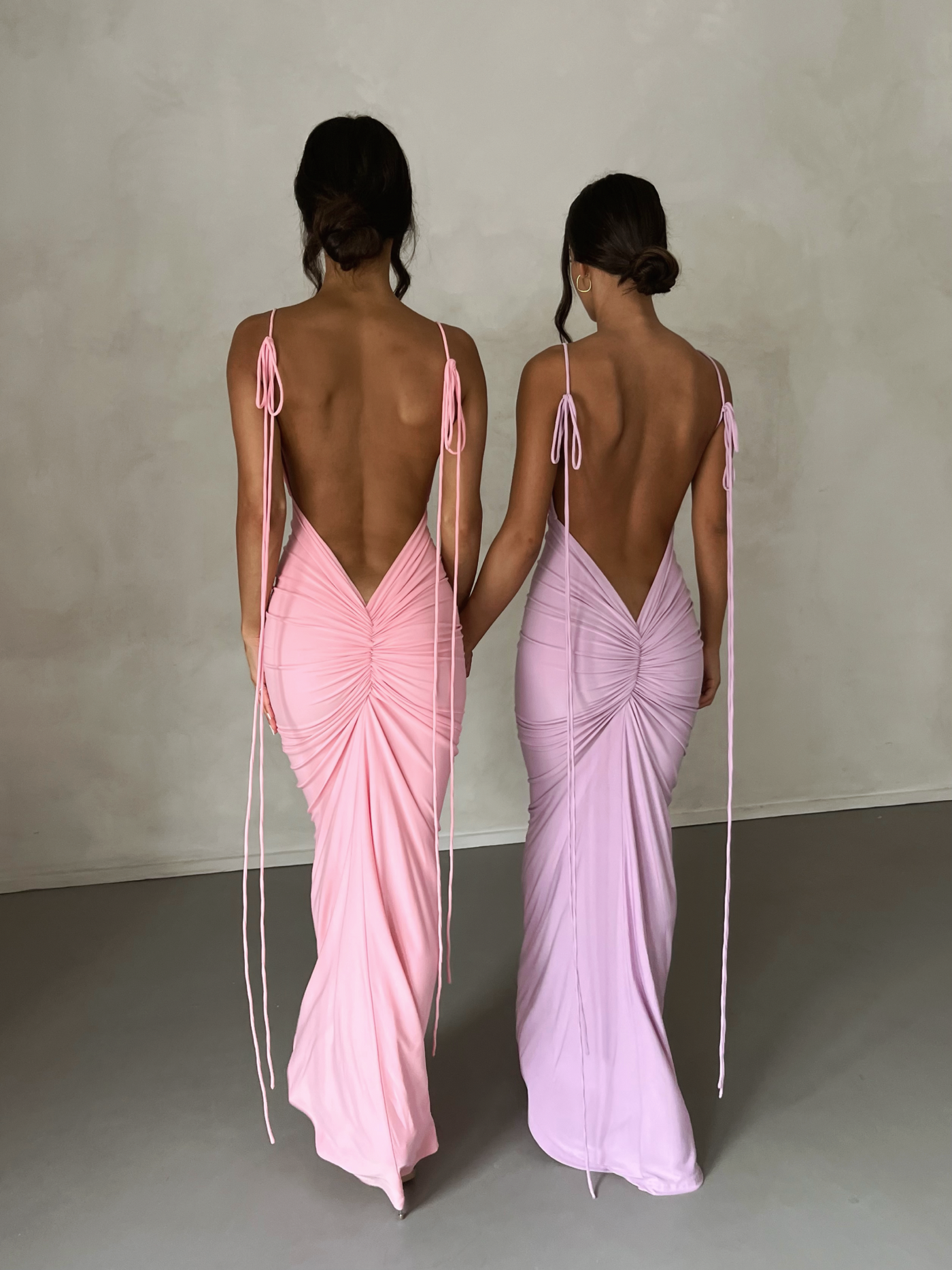 Robe longue dos nu sculptante – Amalya