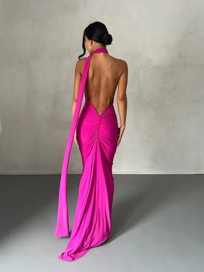 Robe Fendue Asymétrique – Lynessia