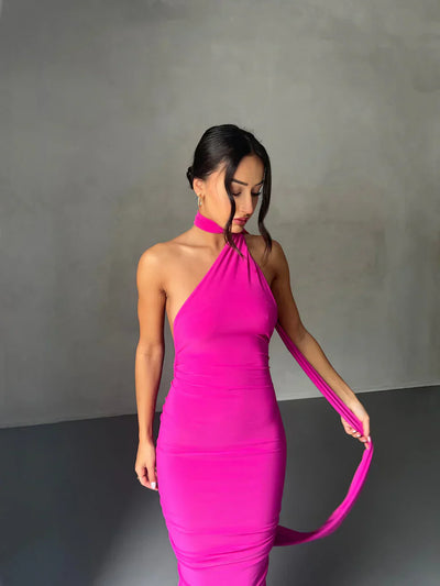 Robe Fendue Asymétrique – Lynessia