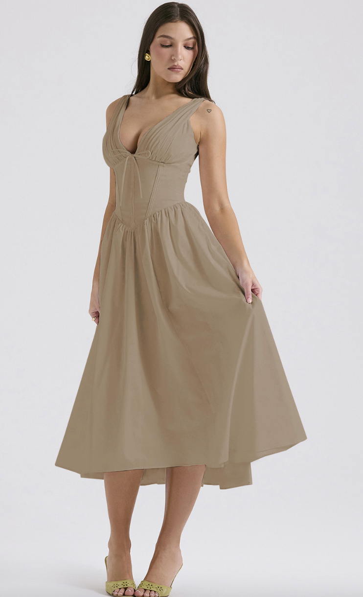 Robe Élégante à Bretelles – Gabriella