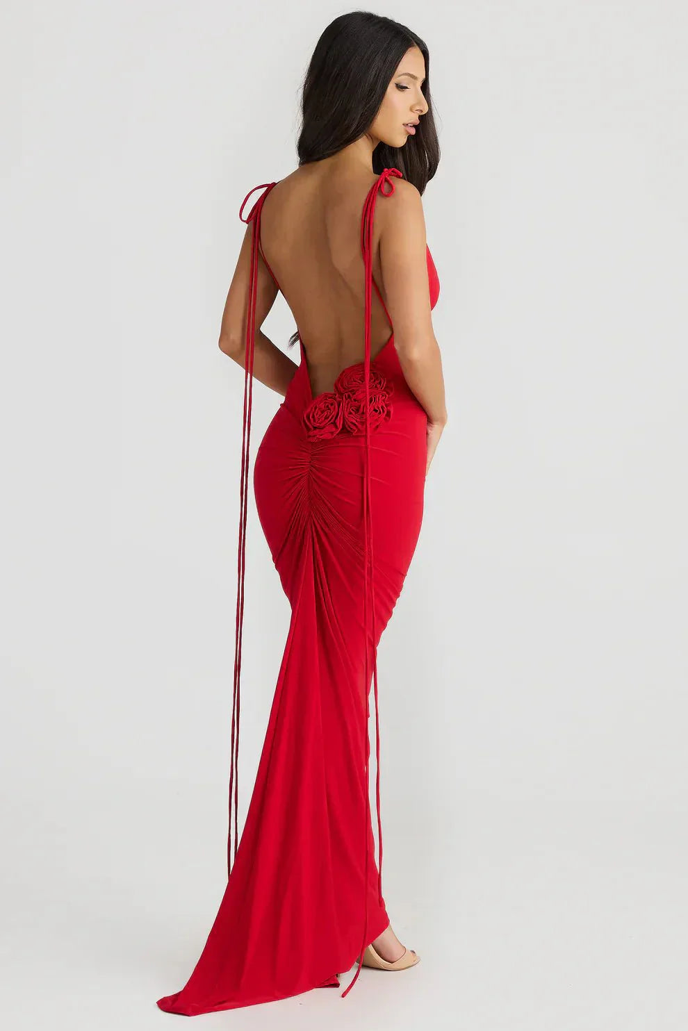 Robe dos nu sculptante – Alhena