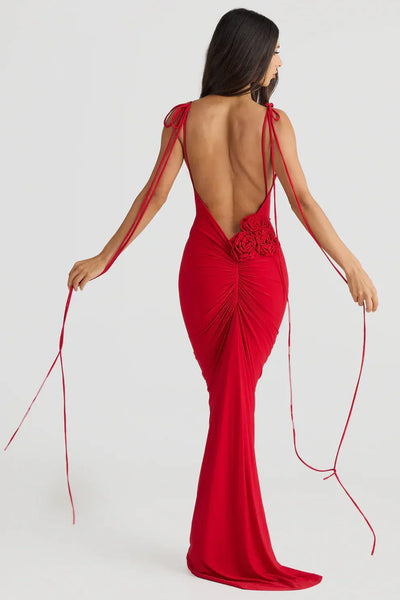 Robe dos nu sculptante – Alhena