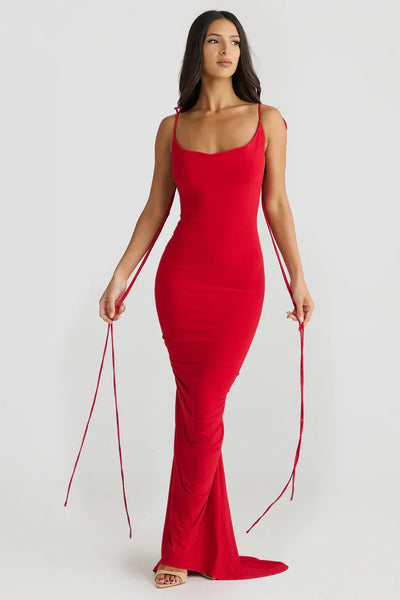Robe dos nu sculptante – Alhena